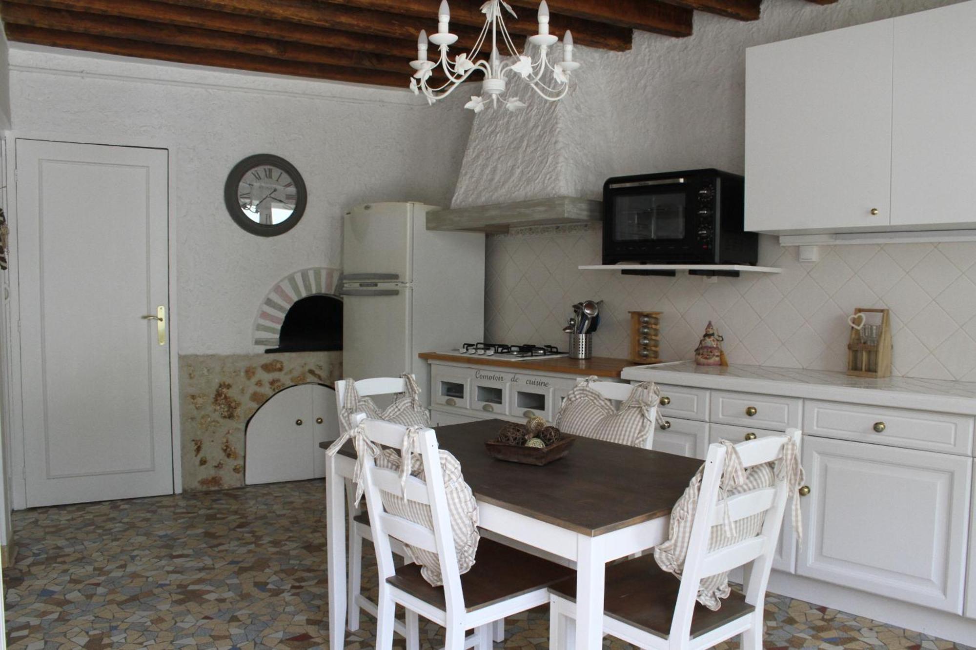 Chambres A La Maison Hermitage Aincourt Exterior foto